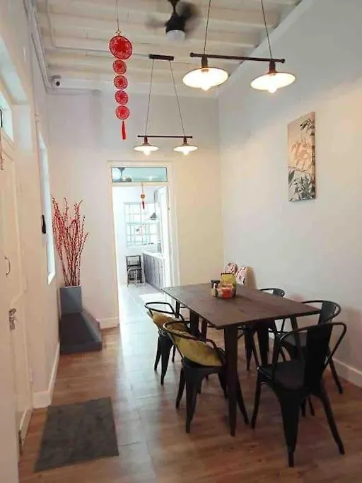 Holiday home Modern Victorian Homestay Jelutong